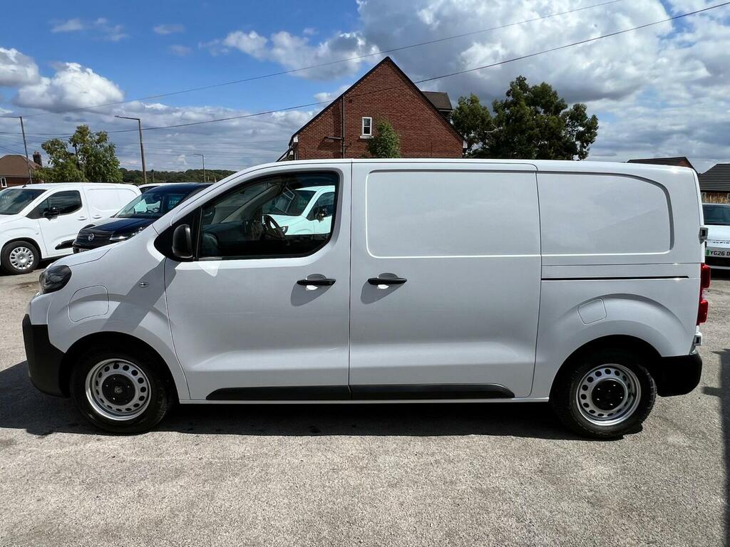 Peugeot E-Expert Panel Van 75Kwh Professional Standard Panel Van Au White #3