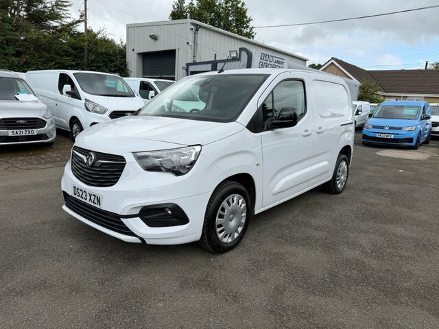 Vauxhall Combo Turbo D 2300 Pro White