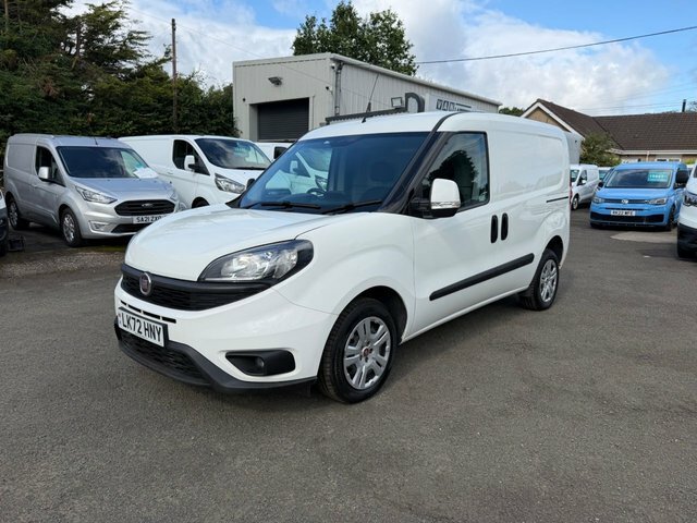 Fiat Doblo Multijetii Tecnico Panel Van White