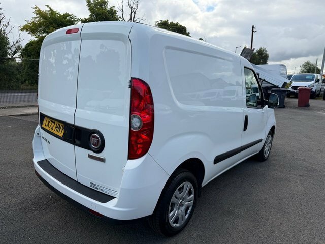 Fiat Doblo Multijetii Tecnico Panel Van White #2