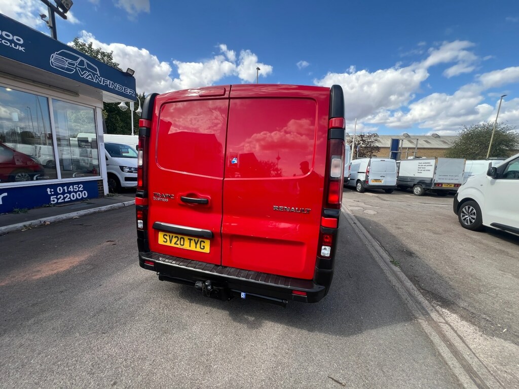 Renault Trafic Sl28 Energy Dci 120 Sport Nav Van Silver #9