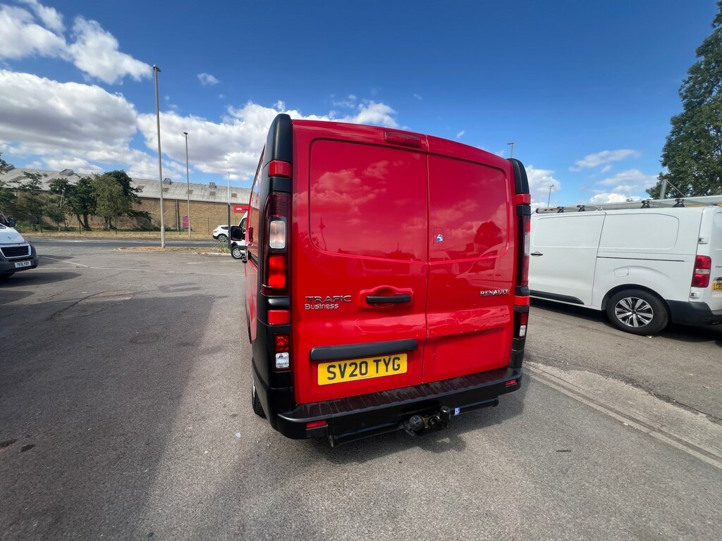 Renault Trafic Sl28 Energy Dci 120 Sport Nav Van Silver #8