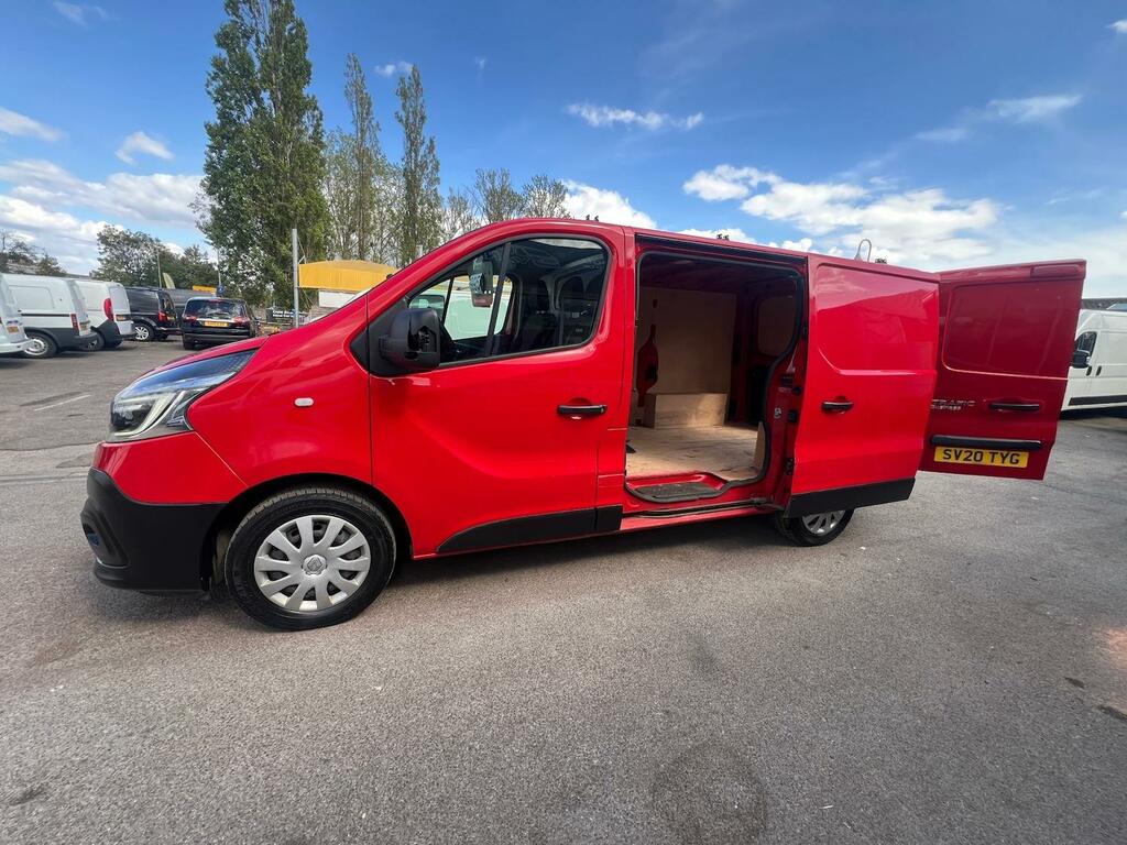Renault Trafic Sl28 Energy Dci 120 Sport Nav Van Silver #11