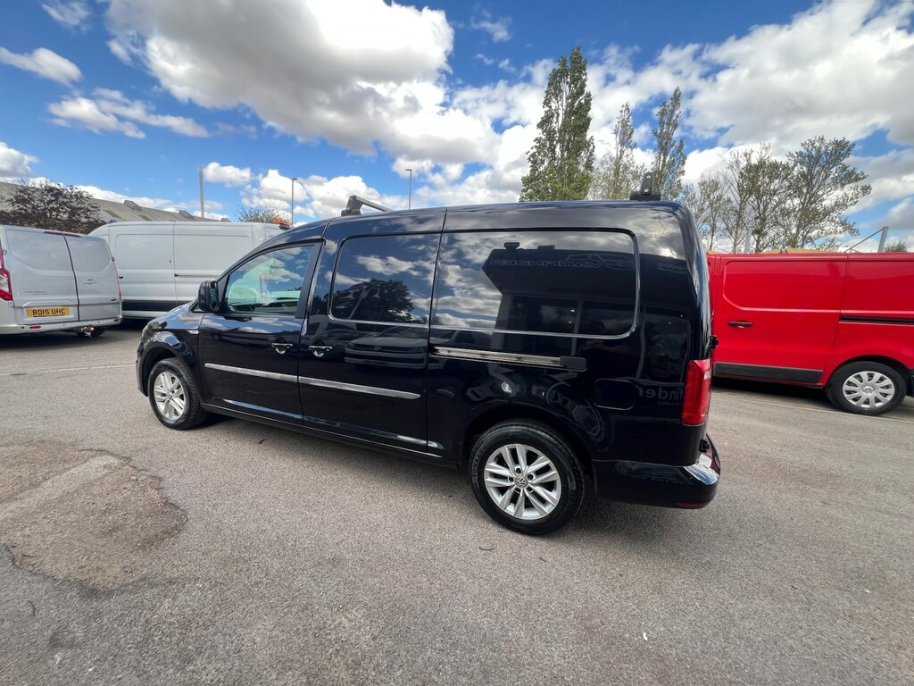 Volkswagen Caddy Maxi 2.0 Tdi Bluemotion Tech 102Ps Highline Nav Van Black #5