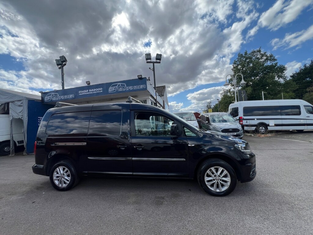 Volkswagen Caddy Maxi 2.0 Tdi Bluemotion Tech 102Ps Highline Nav Van Black