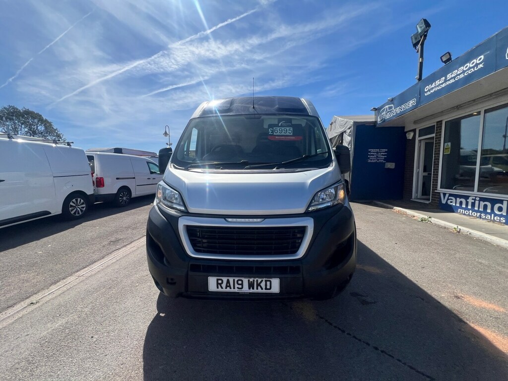 Peugeot Boxer 2.0 Bluehdi H2 Professional Van 130Ps Silver #4