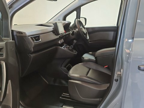 Nissan TOWNSTAR Panel Van 45Kwh Acenta 202424 Black #7