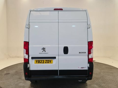 Peugeot Boxer 2.2L Bluehdi 440 Professional Panel Van Black #9