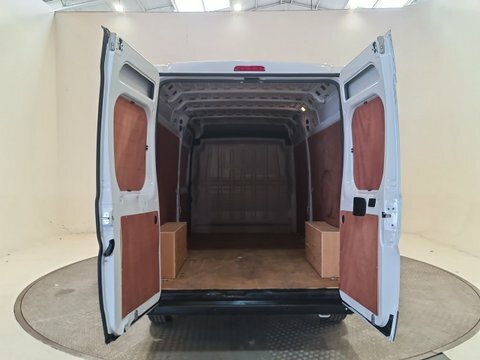 Peugeot Boxer 2.2L Bluehdi 440 Professional Panel Van Black #11