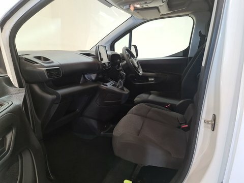 Vauxhall Combo 1.5 Turbo D DY21LFE #6