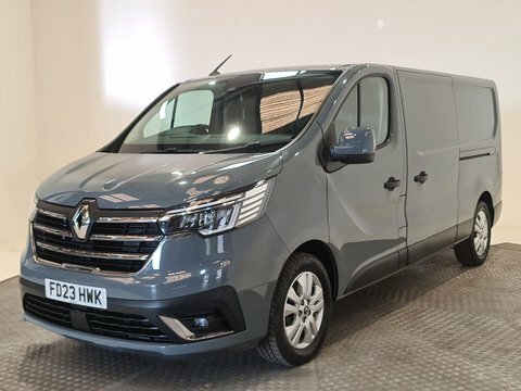 Renault Trafic 2.0 Dci Ll30 FD23HWK  #2