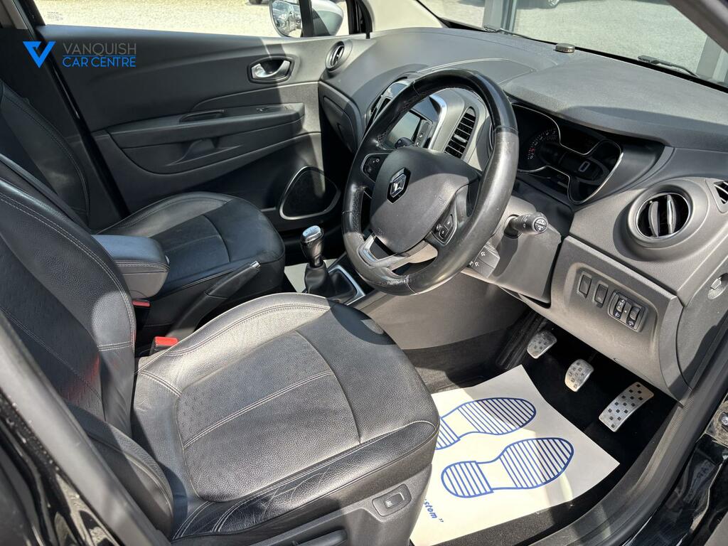 Renault Captur 0.9 Tce Energy Signature X Nav Suv Manu LY67EWO Black #4