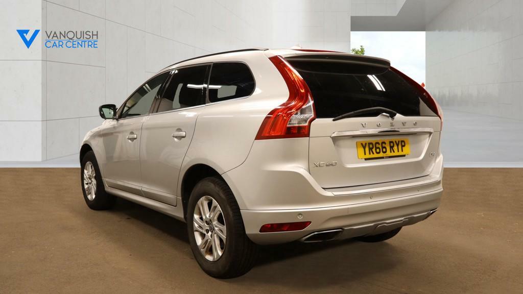 Volvo XC60 Se Nav Silver #2
