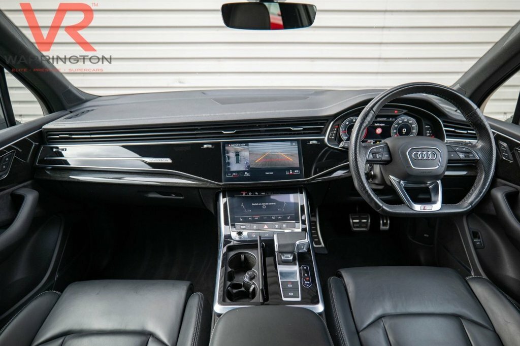 Audi Q7 3L Black Edition YY23XZD White #2