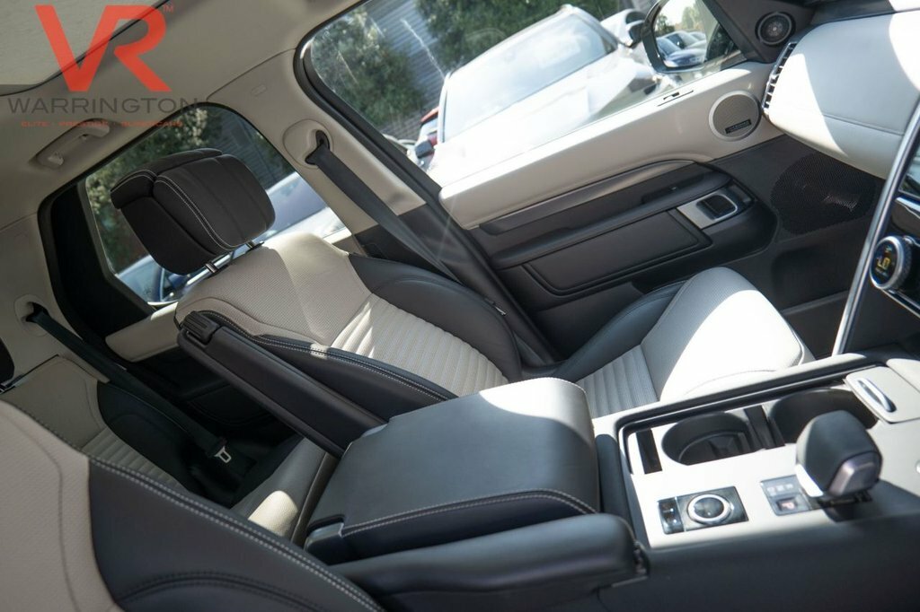 Land Rover Discovery 3L Metropolitan Edition Grey #3