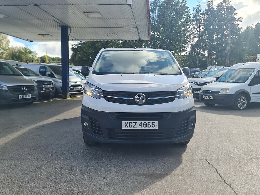 Vauxhall Vivaro 1.5 Turbo D 2900 Dynamic Panel Van 6Dr Manu XGZ4865 White #3