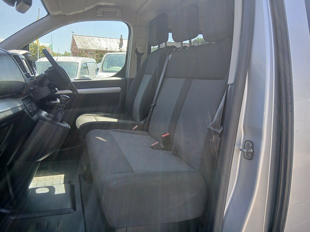 Toyota Proace Verso 1.6D Shuttle Medium Mpv Mwb Euro Silver #6