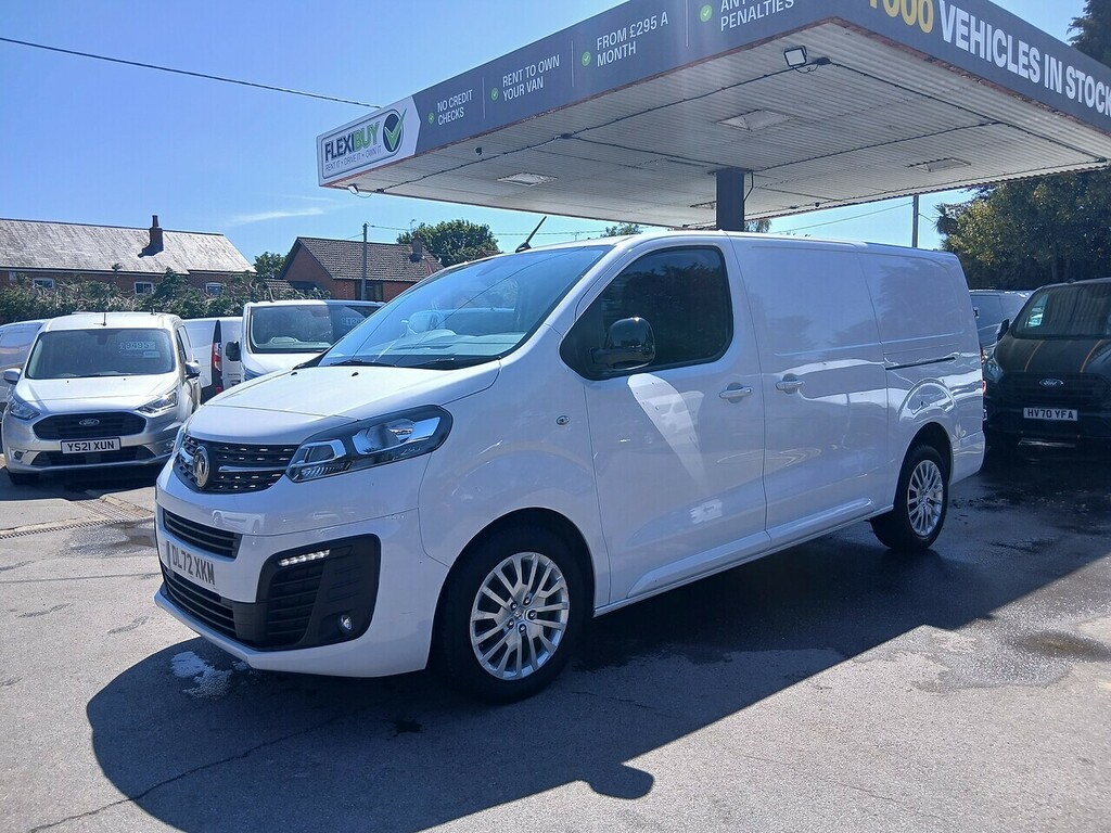 Vauxhall Vivaro Turbo D 3100 Pro Panel Van 2.0 DL72XKM White #4