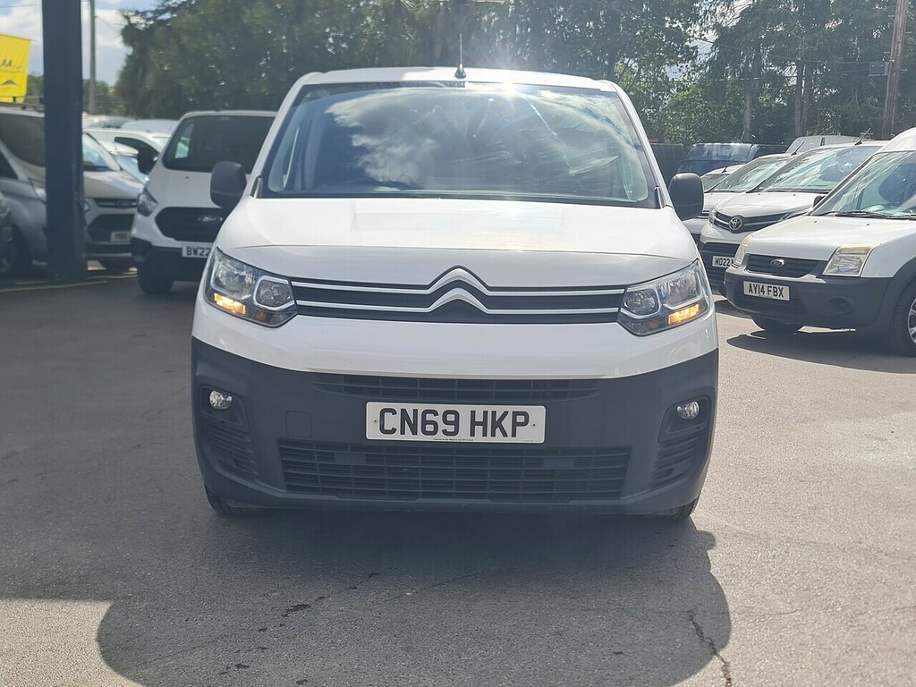 Citroen Berlingo City-car White #3