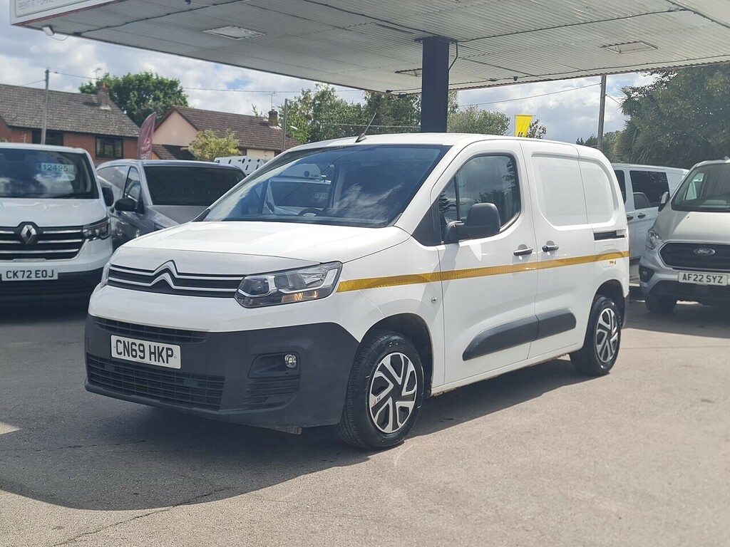 Citroen Berlingo City-car White #4