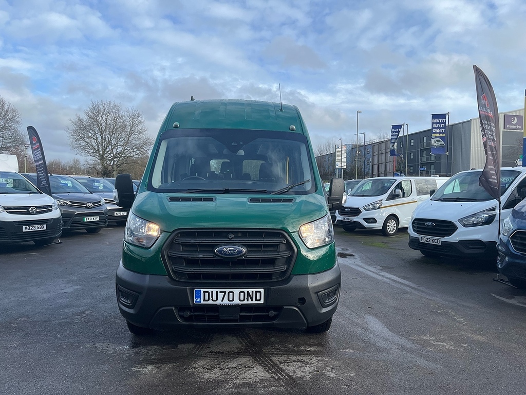 Ford Transit Custom 2.0 460 Ecoblue Trend Minibus Double Cab Diese DU70OND Green #2