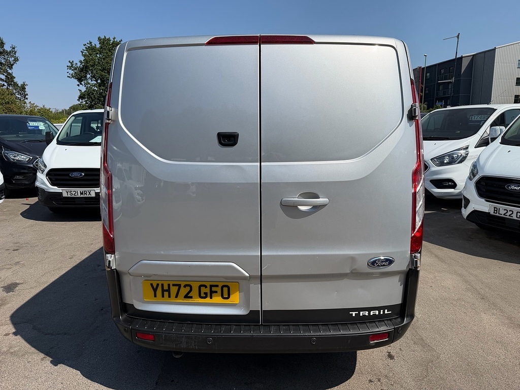 Ford Transit Custom 2.0 300 Ecoblue Trail Panel Van YH72GFO Silver #6