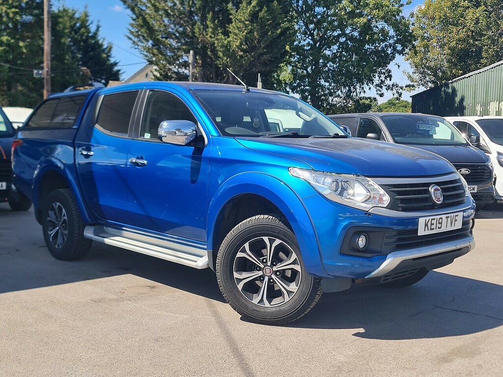 Fiat Fullback 2.4D LX Pickup Double Cab 4Wd Euro Blue