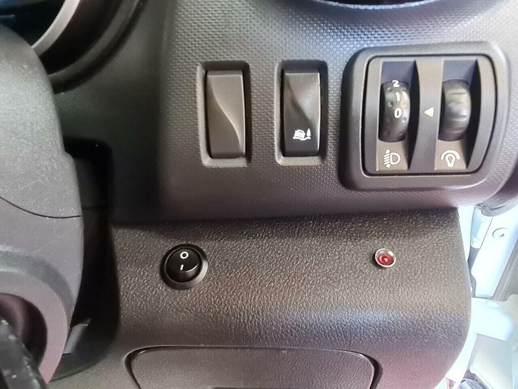 Renault Trafic Sl28 Sport Energy 2.0 Dci 120 Sat Nav Air Con P Se Silver #21