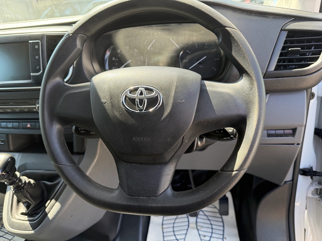 Toyota PROACE City Bluehdi Icon U997 Ulez White #13