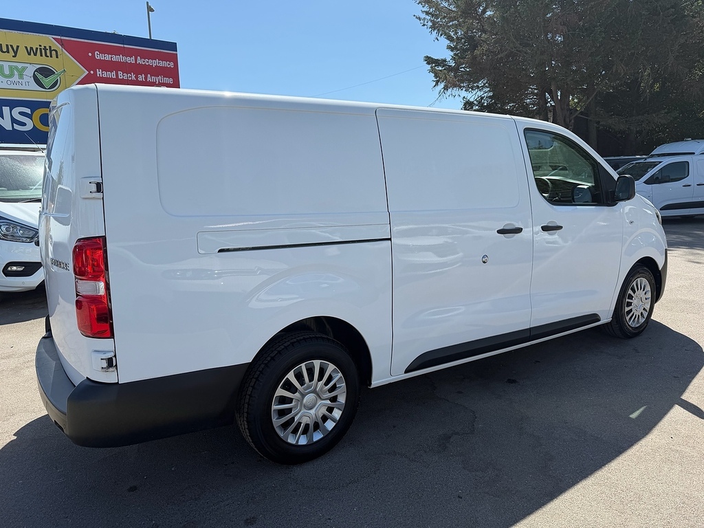 Toyota PROACE City Bluehdi Icon U997 Ulez White #8