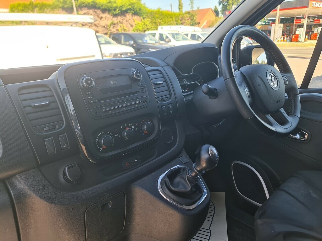 Vauxhall Vivaro 1.6 Cdti L2h1 2900 Lwb Euro 6 No Vat Van 120 Bhp White #8