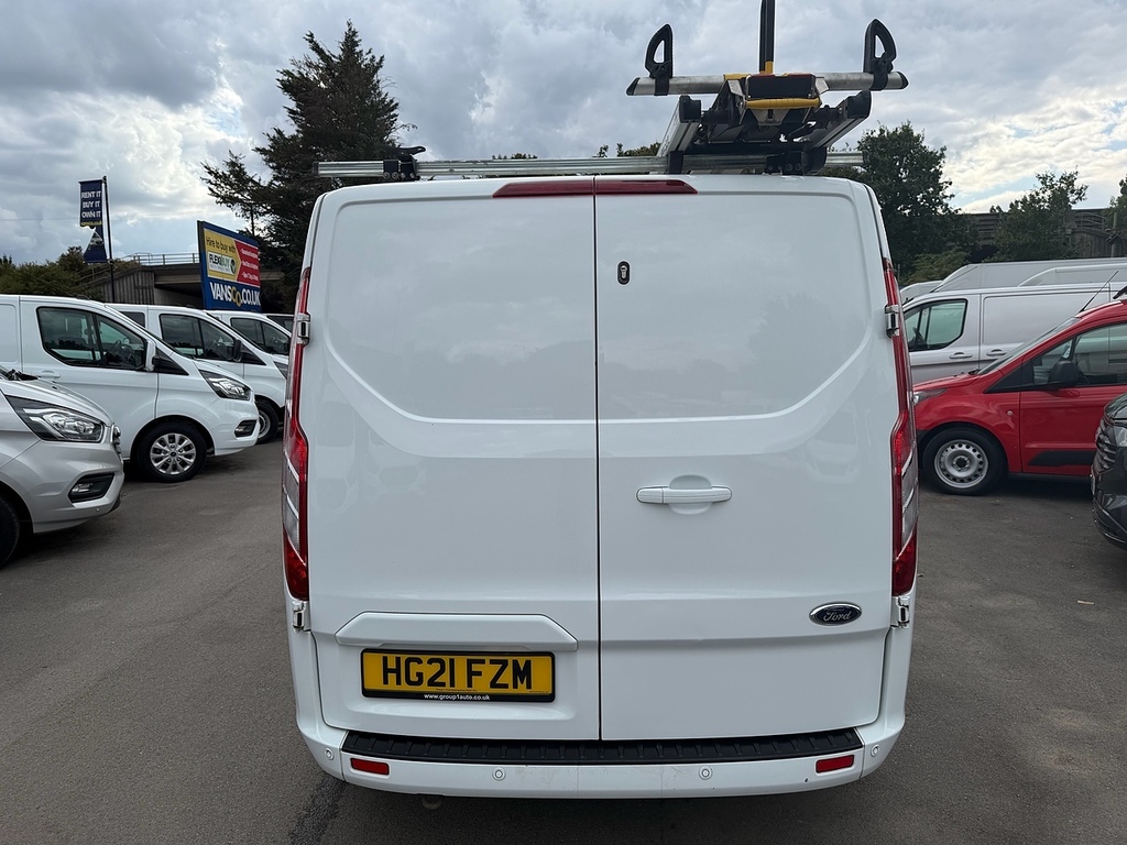 Ford Transit Custom 2.0 300 Ecoblue Limited Panel Van HG21FZM White #6