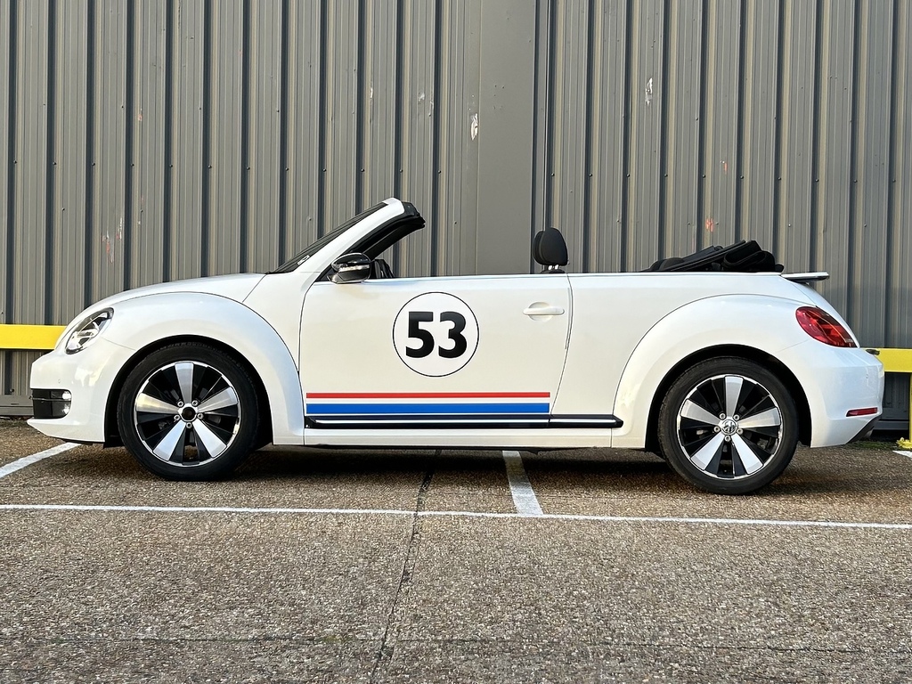 Volkswagen Beetle 2.0 Tdi Bluemotion Tech Sport Cabriolet White #5