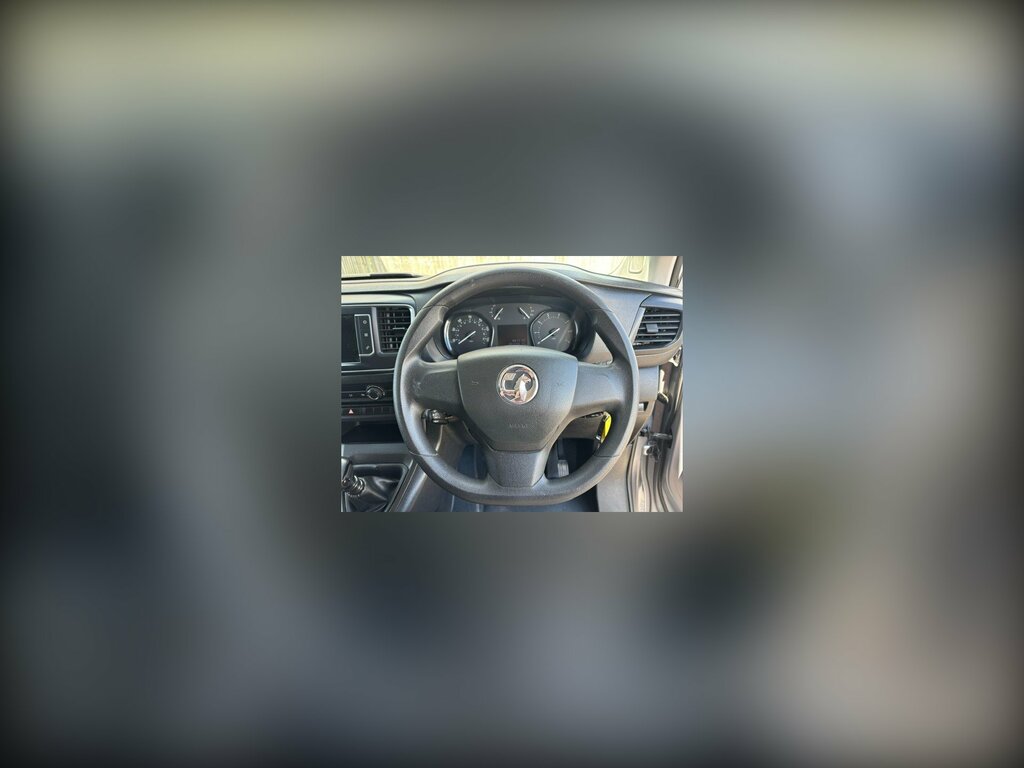 Vauxhall Vivaro 1.5 Turbo D 2700 Pro Panel Van 6Dr S Grey #3