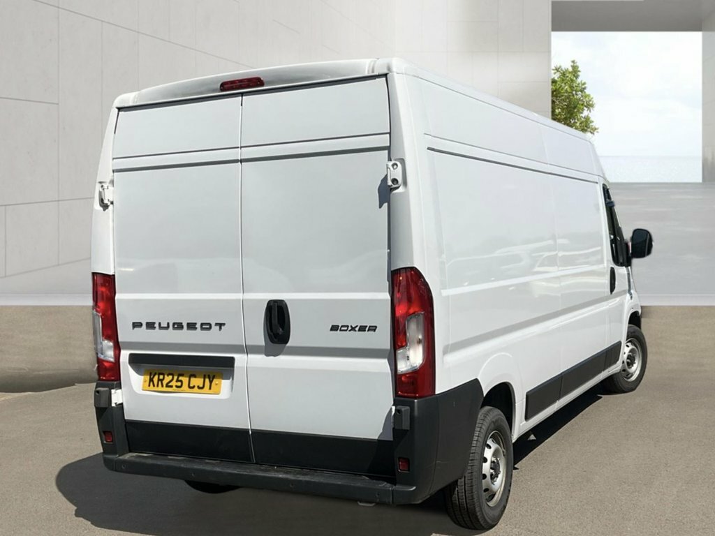Peugeot Boxer 2.2L Professional White #4
