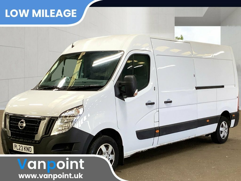 Nissan InterStar 2.3L Acenta White #2