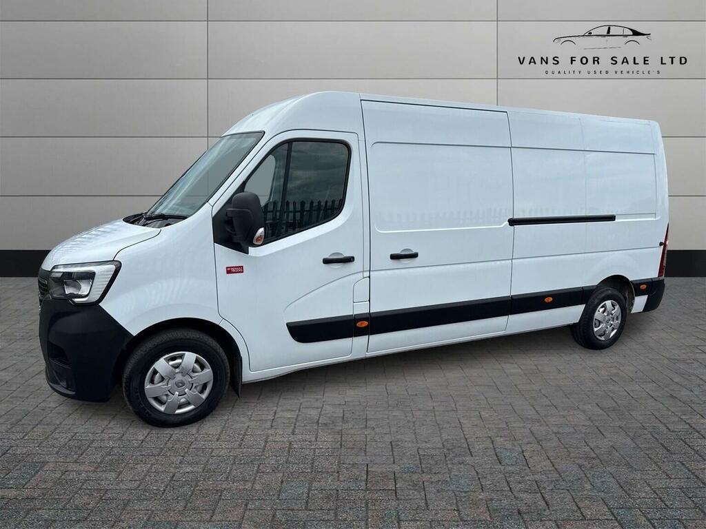 Renault Master 2.3 Dci 35 Start Fwd Lwb Medium Roof Euro 6 White