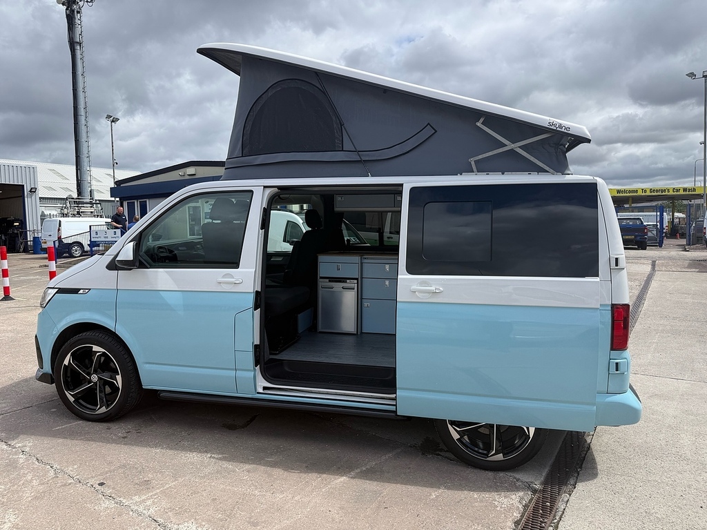 Volkswagen Transporter Tdi T28 Camper White #4