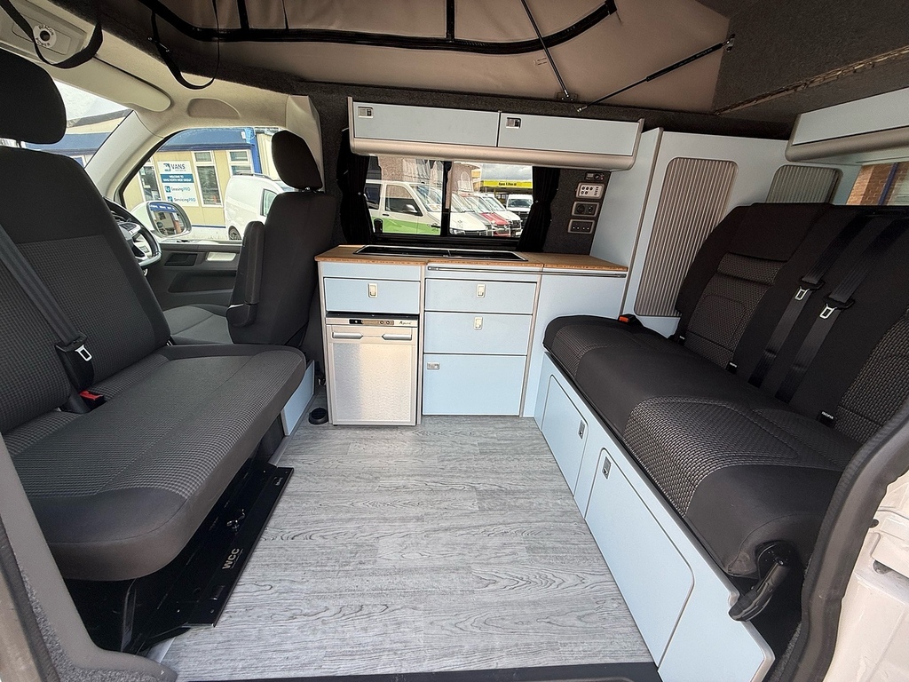 Volkswagen Transporter T30 Panel Van Highline Swb 110 Ps 2.0 Tdi 5Sp Manu White #15