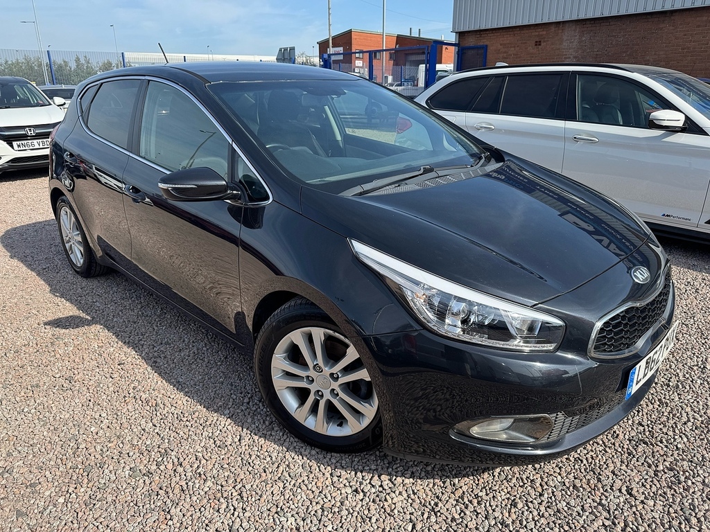 Kia Ceed Gdi 3 Black #4