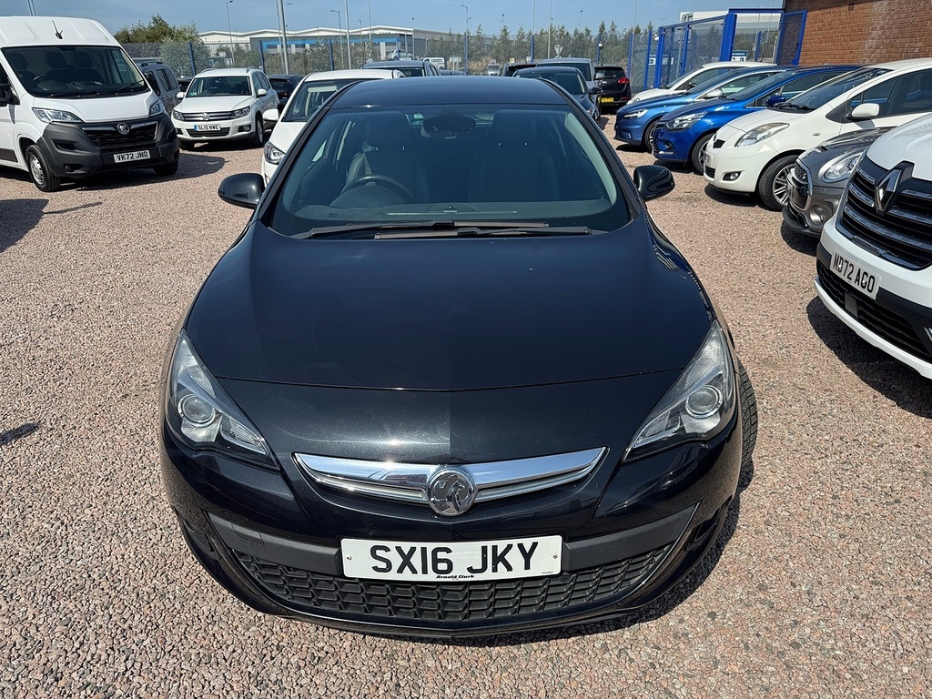 Vauxhall Astra GTC 1.4I Turbo Limited Edition Euro 6 Ss Red #13