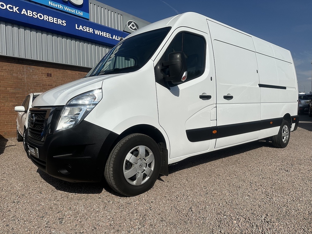 Nissan InterStar Dci 35 Acenta White