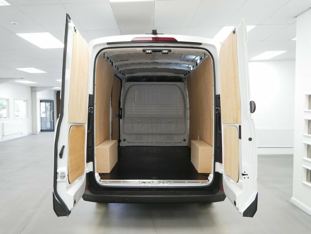 Maxus Deliver 9 2L 2.0 D20 Panel Van Fwd L3 Heur White #5
