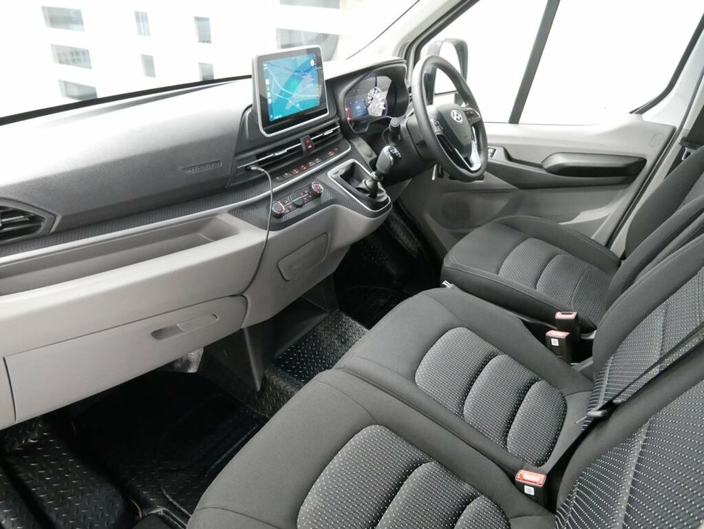Maxus Deliver 9 2.0 D20 150 High Roof Van - 2025 75 White #21