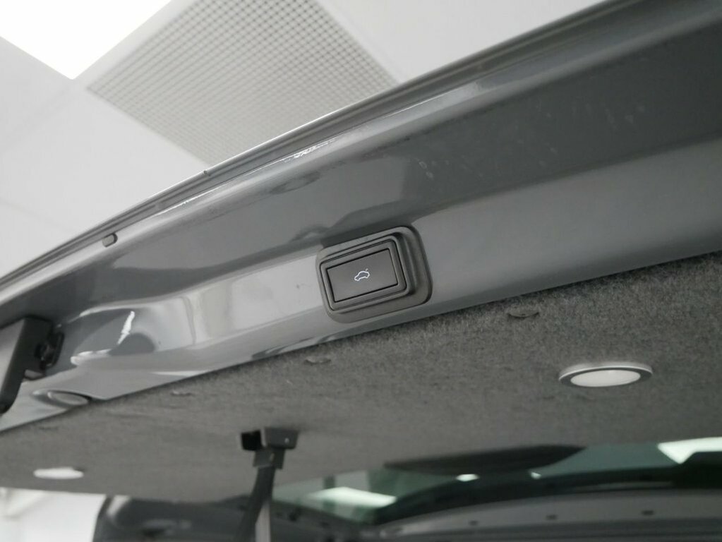 Volkswagen Transporter Sportline Mpv Grey #33