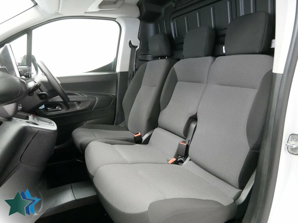 Peugeot E-Partner Mpv White #3