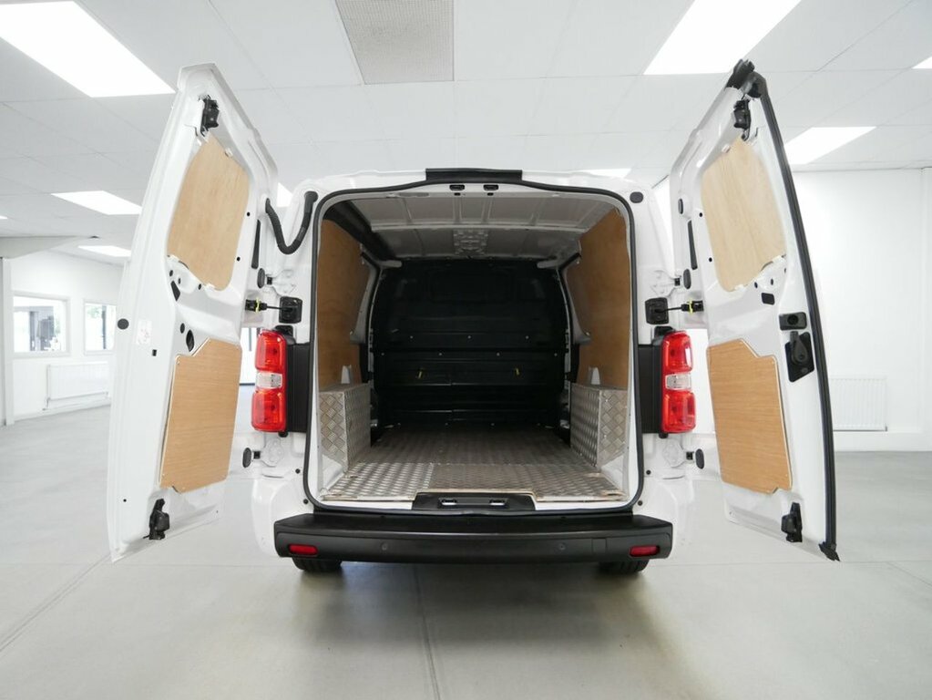 Vauxhall Vivaro 2L 2.0 Turbo D Pro Xl Panel Van 6Dr White #5