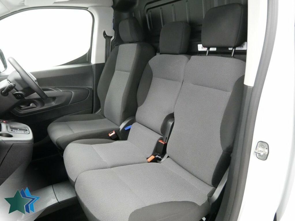 Peugeot E-Partner Mpv White #4
