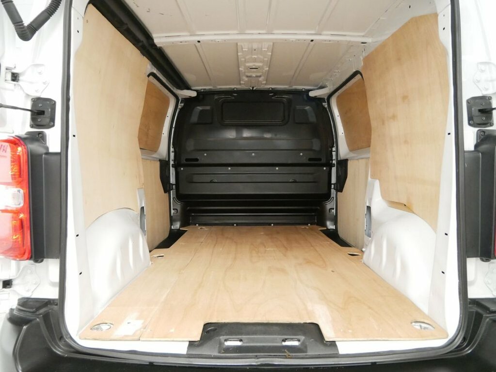 Peugeot Expert 2.0 Bluehdi 1200 Professional Standard Combi Van E #23