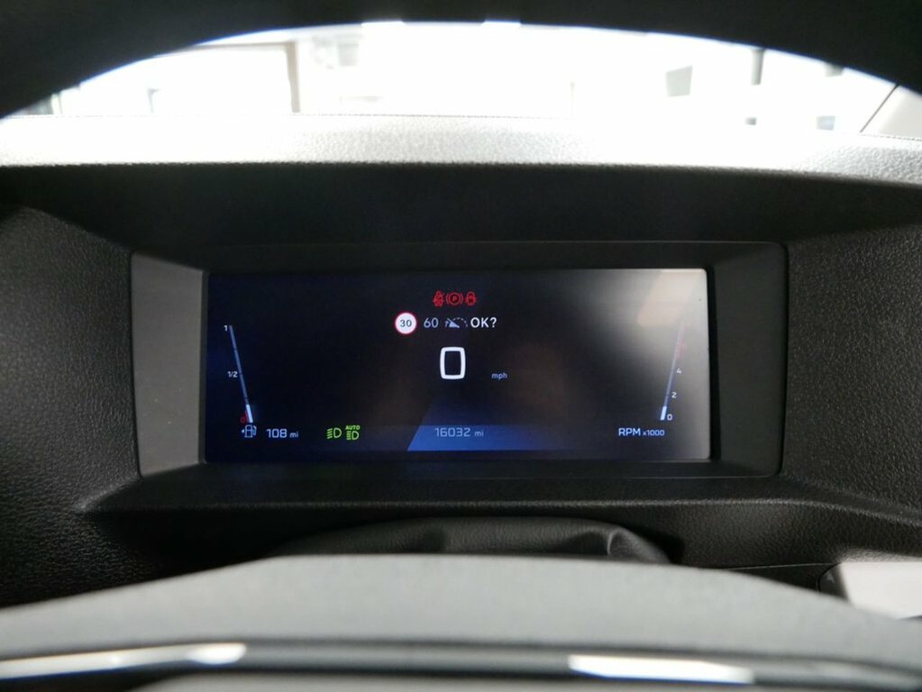 Peugeot Expert 2.0 Bluehdi 1200 Professional Standard Combi Van E #19